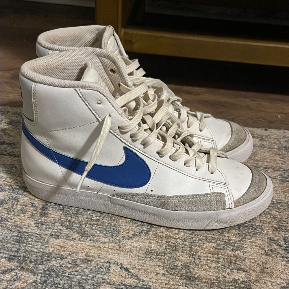 Nike dunks size 7youth